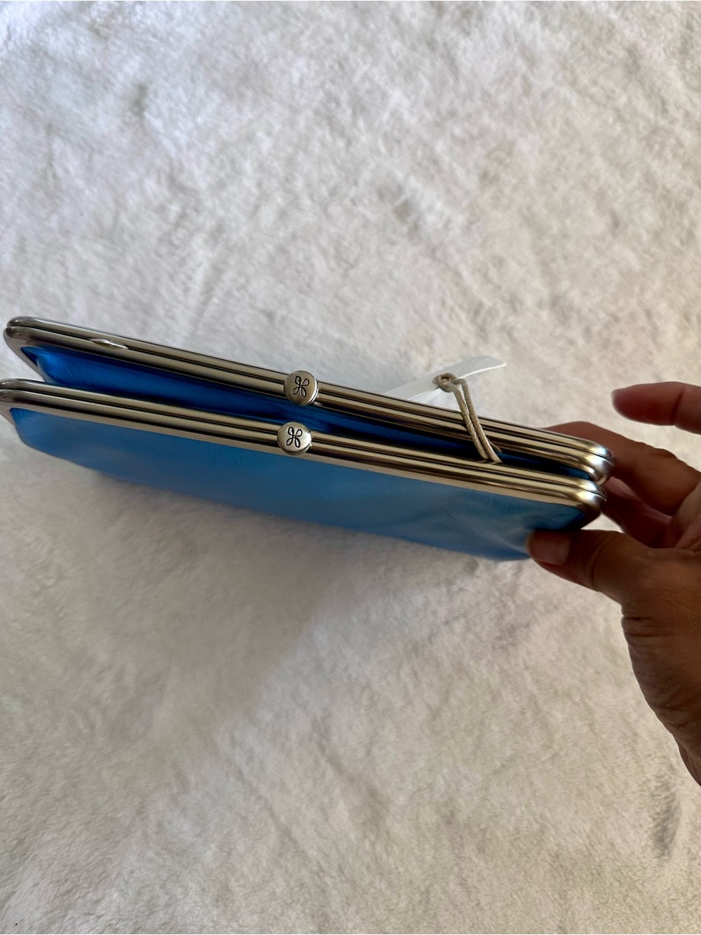 HOBO Bright Blue Leather Kiss-Lock Clutch - Picture 6 of 6